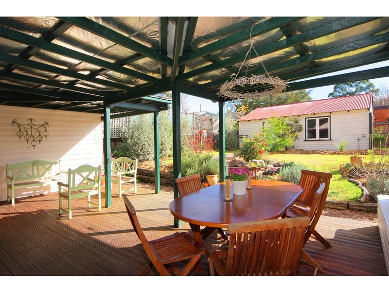 194 Marsh Street, Armidale NSW 2350