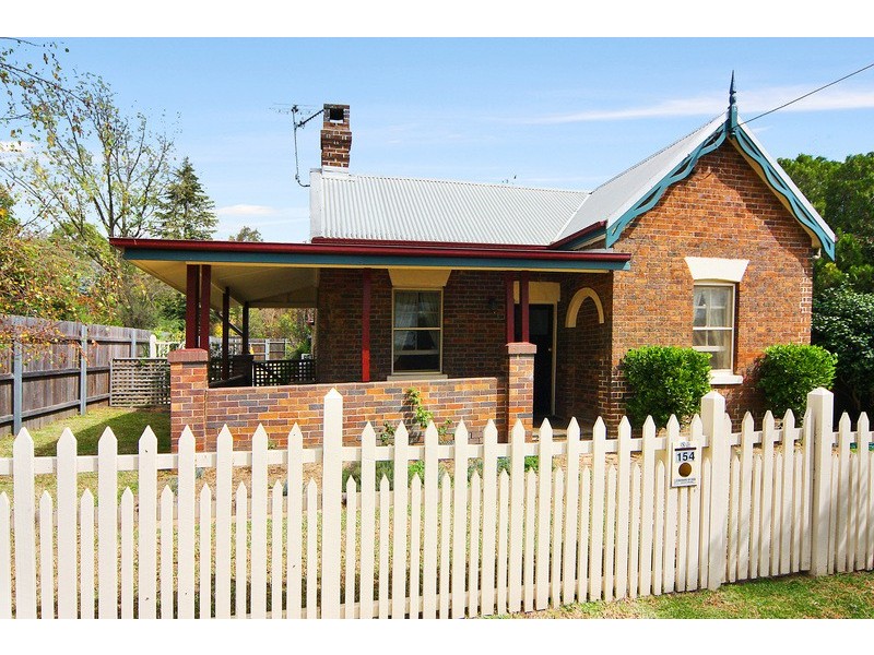 154A Brown Street, Armidale NSW 2350