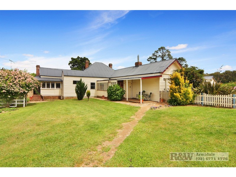163  Rock Abbey Road, Uralla NSW 2358