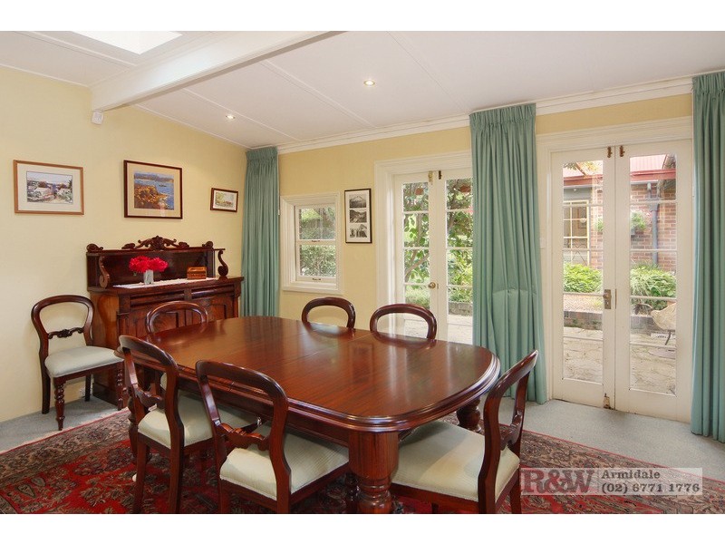 52 Lynches Road, Armidale NSW 2350