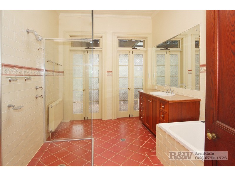 52 Lynches Road, Armidale NSW 2350