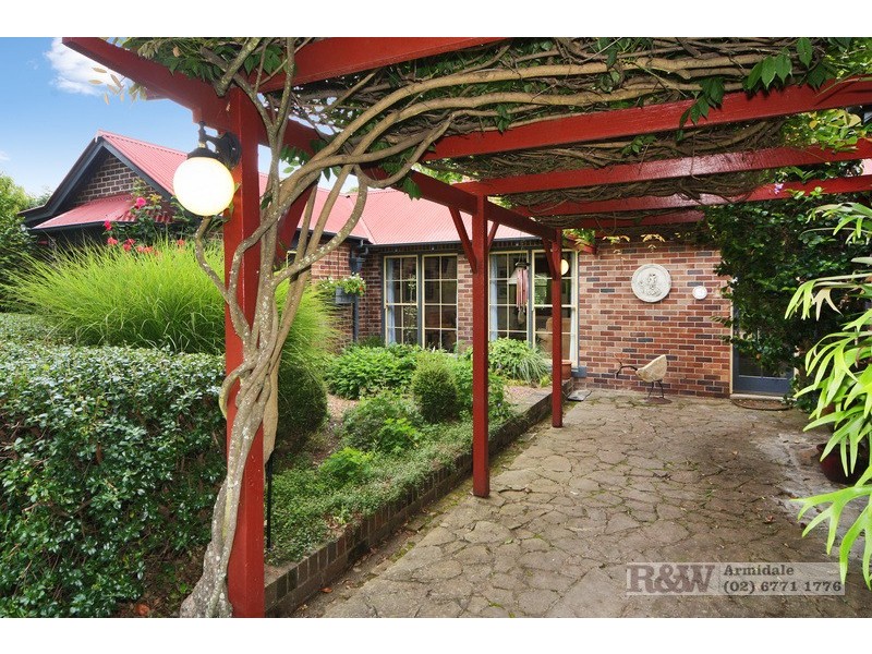 52 Lynches Road, Armidale NSW 2350