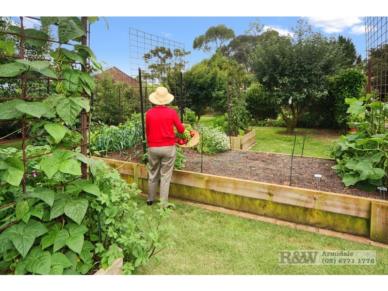 52 Lynches Road, Armidale NSW 2350