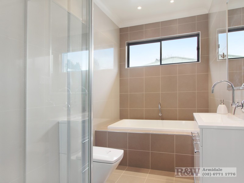 35 Hargrave Street, Armidale NSW 2350