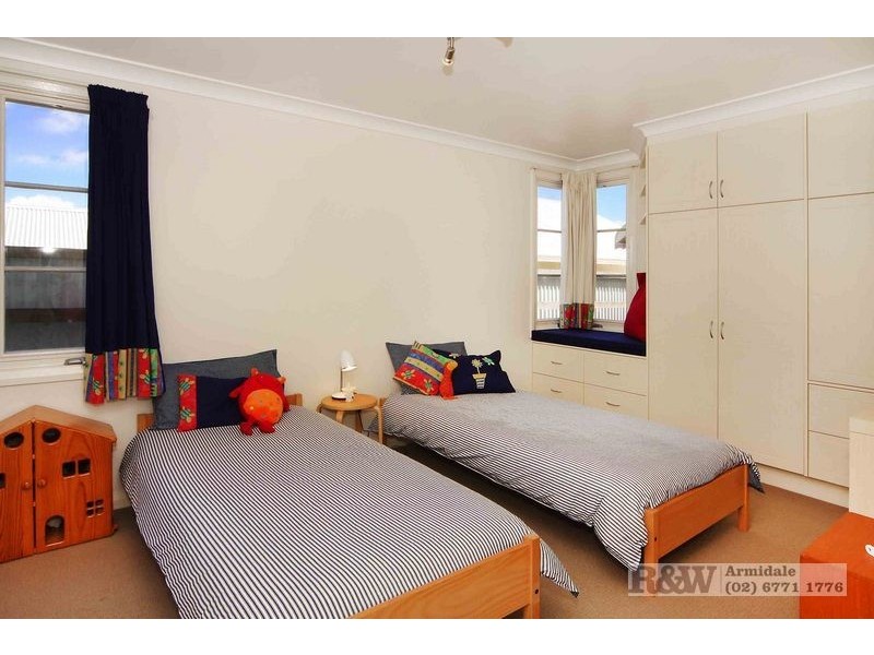 146 Mossman Street, Armidale NSW 2350