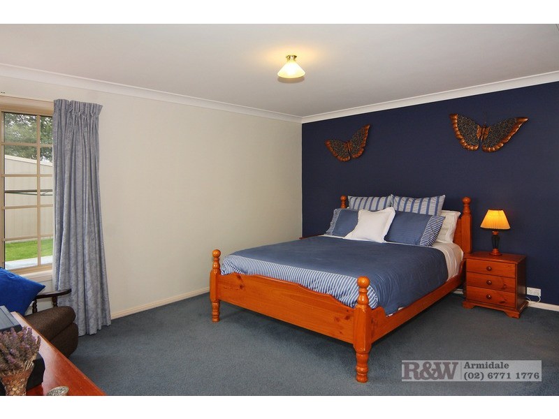 1 Munro Avenue, Uralla NSW 2358