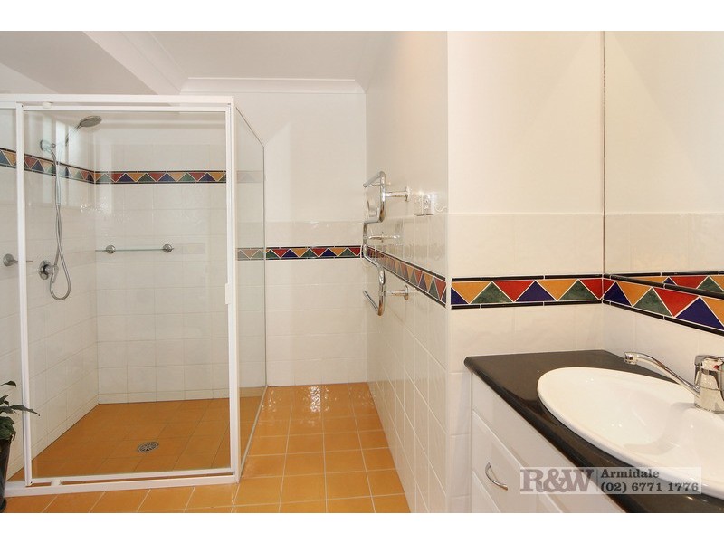 1 Munro Avenue, Uralla NSW 2358