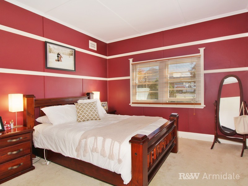 20 Crescent Street, Armidale NSW 2350