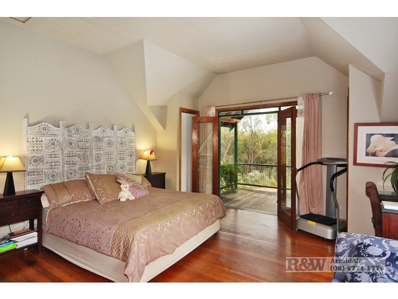 1666 Kingstown Road, Uralla NSW 2358