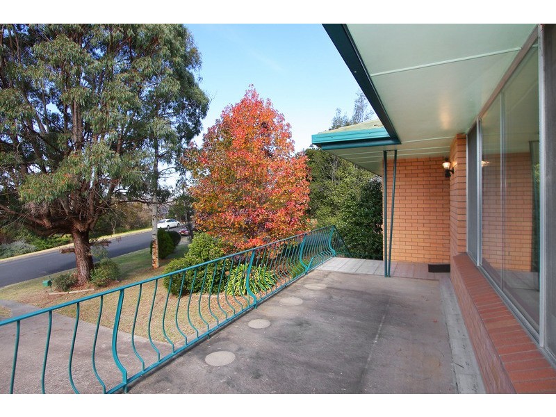 29 Campion Parade, Armidale NSW 2350