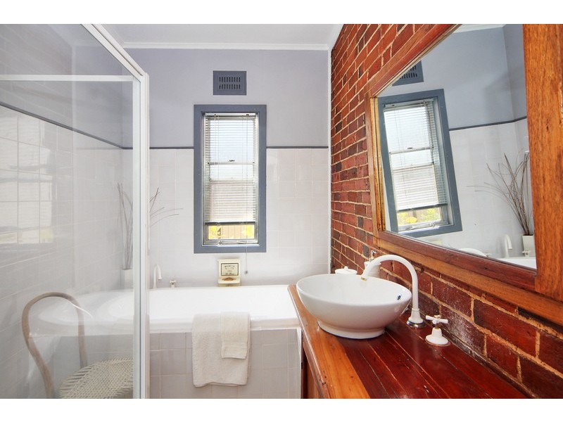 69a Bridge Steet, Uralla NSW 2358