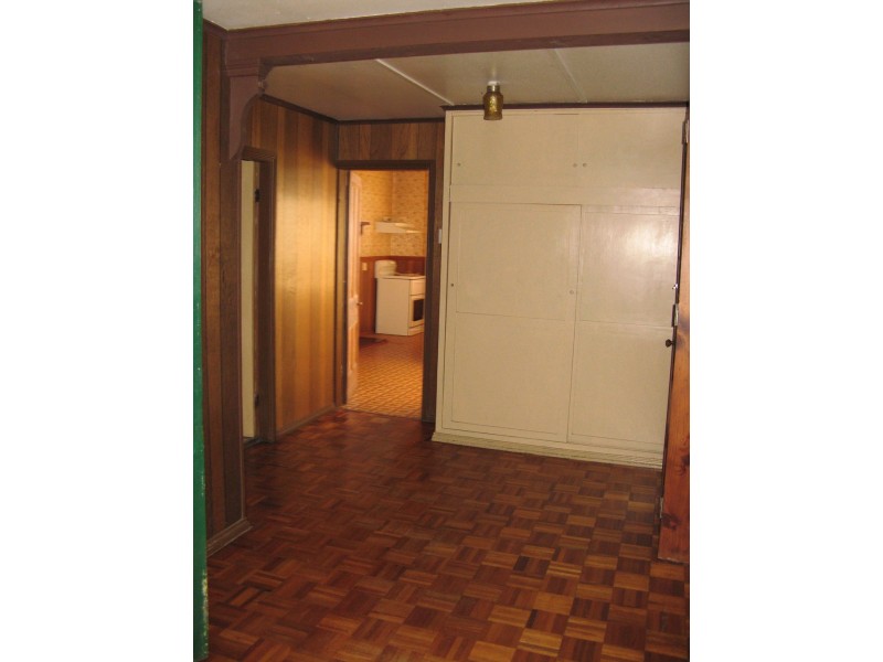 18 Salisbury Street, Uralla NSW 2358