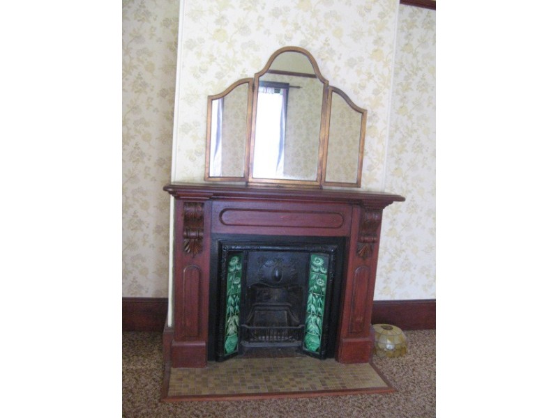 18 Salisbury Street, Uralla NSW 2358