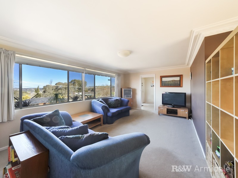 19 Campion Parade, Armidale NSW 2350