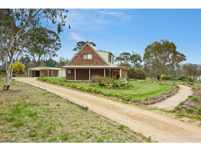 80 Coluche Road, Armidale NSW 2350