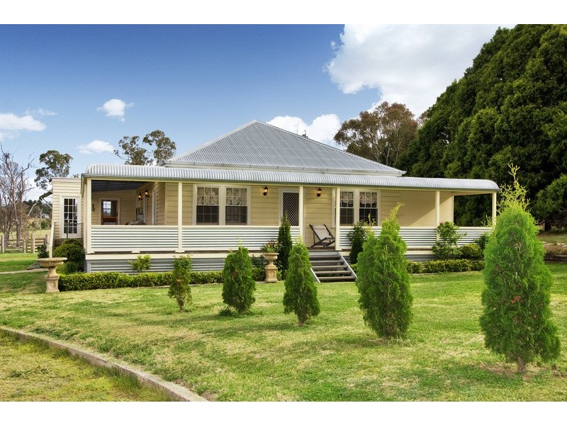 216 Cookes Road, Armidale NSW 2350