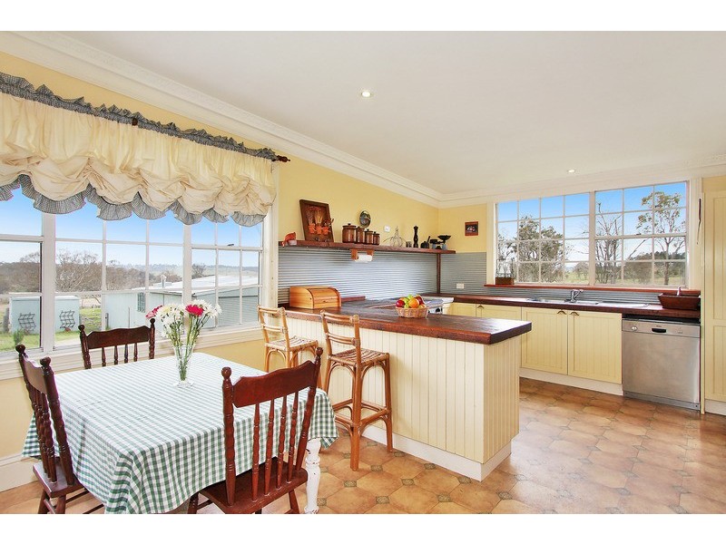 216 Cookes Road, Armidale NSW 2350