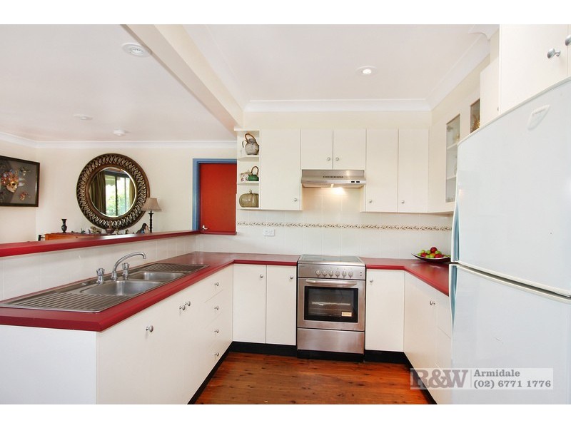 1 Monkton Avenue, Armidale NSW 2350