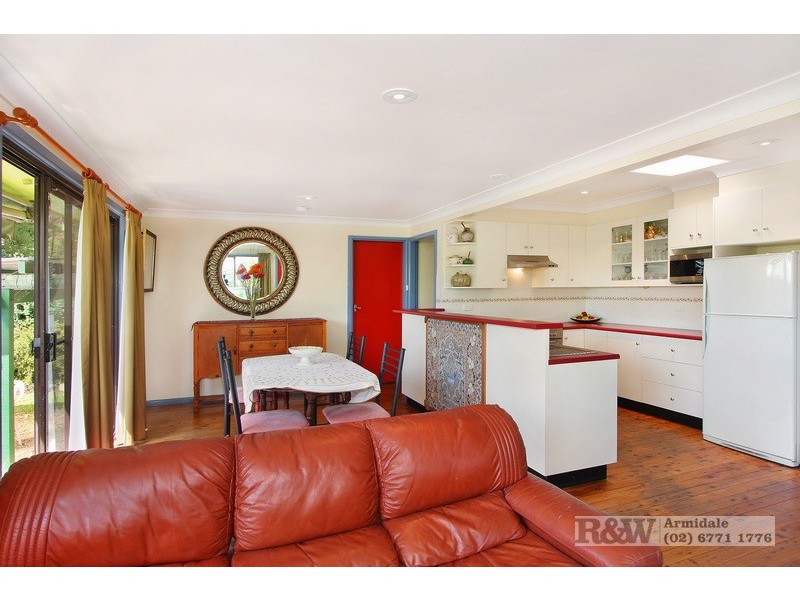 1 Monkton Avenue, Armidale NSW 2350