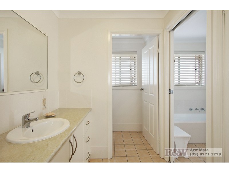 41 McCrossin Street, Uralla NSW 2358