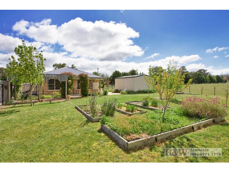 41 McCrossin Street, Uralla NSW 2358