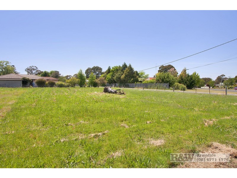 1 Dumaresq Street, Uralla NSW 2358