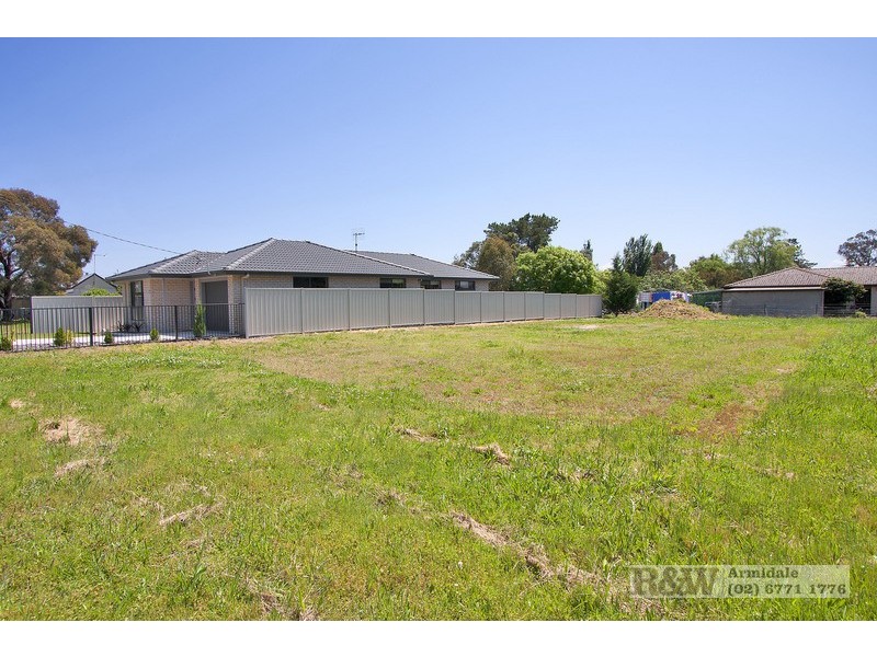 3b Dumaresq Street, Uralla NSW 2358