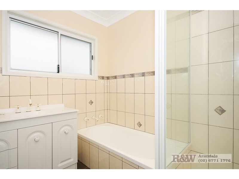 45 John Street, Uralla NSW 2358