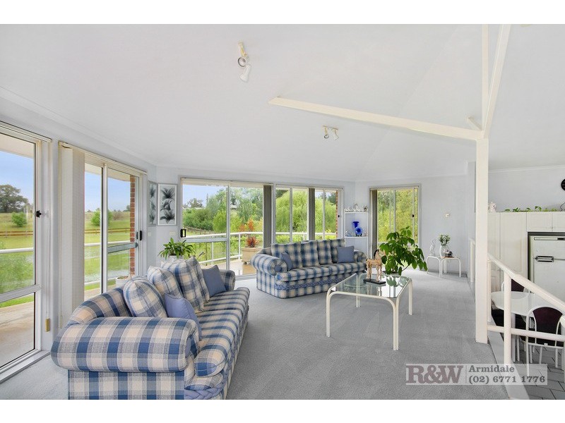 4 Sandon Close, Uralla NSW 2358