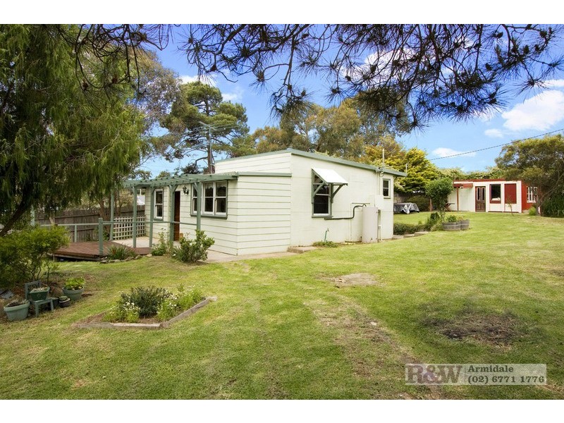 24 Fitzroy Street, Uralla NSW 2358