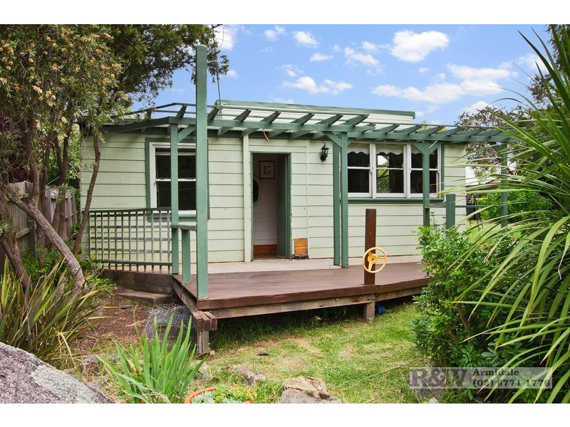 24 Fitzroy Street, Uralla NSW 2358