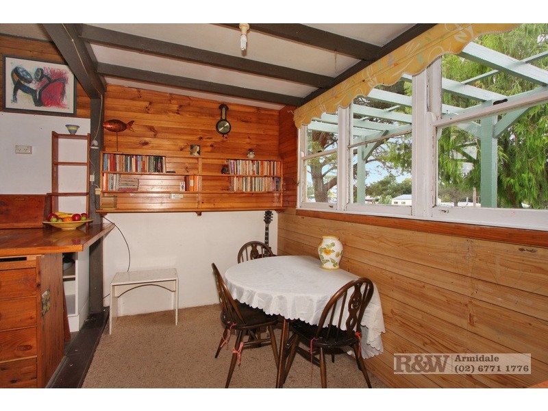 24 Fitzroy Street, Uralla NSW 2358