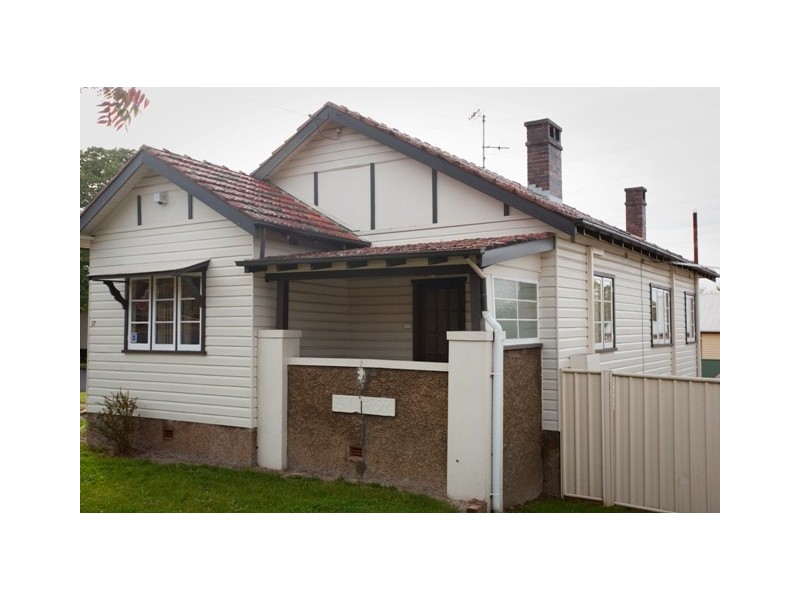 37 and 39 Marsh Street, Armidale NSW 2350