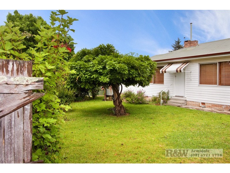 43 Uralla Street, Uralla NSW 2358