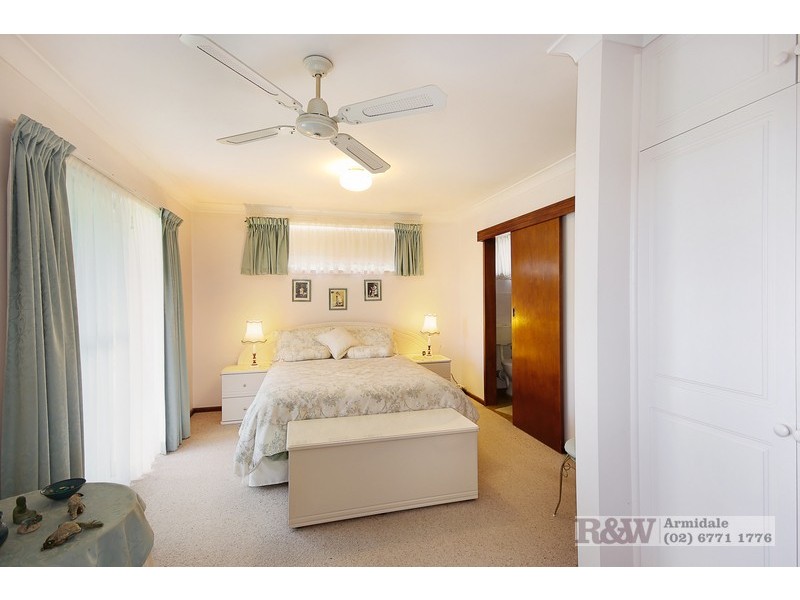 20 Inces Road, Armidale NSW 2350