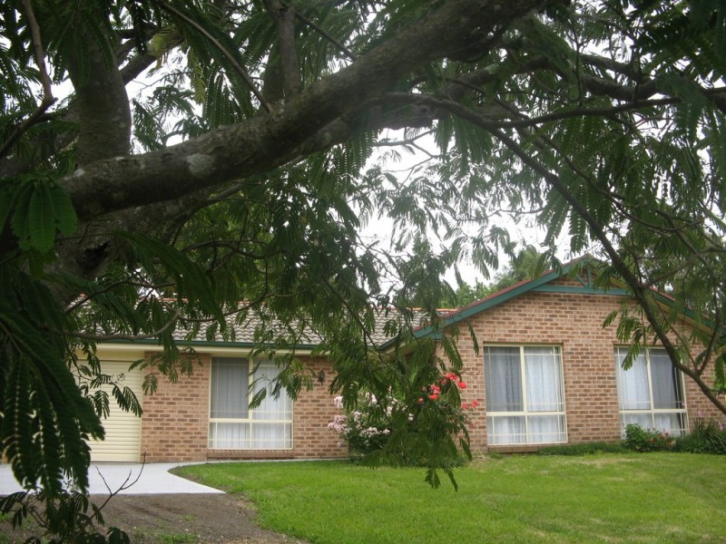 1 Peters Place, Armidale NSW 2350