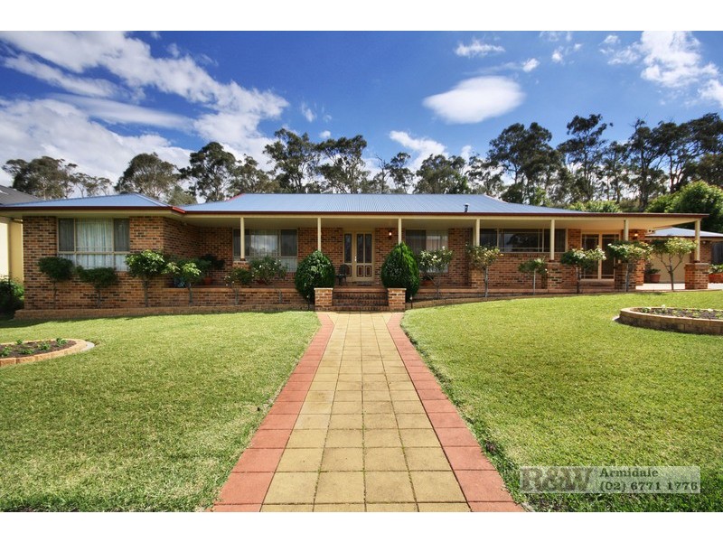 75 The Avenue, Armidale NSW 2350