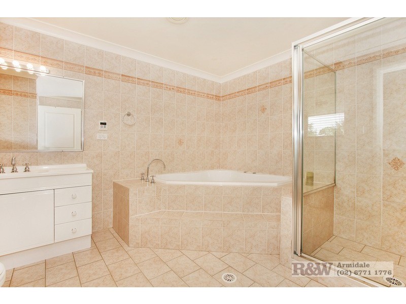 39-41 Dangarsleigh Road, Armidale NSW 2350