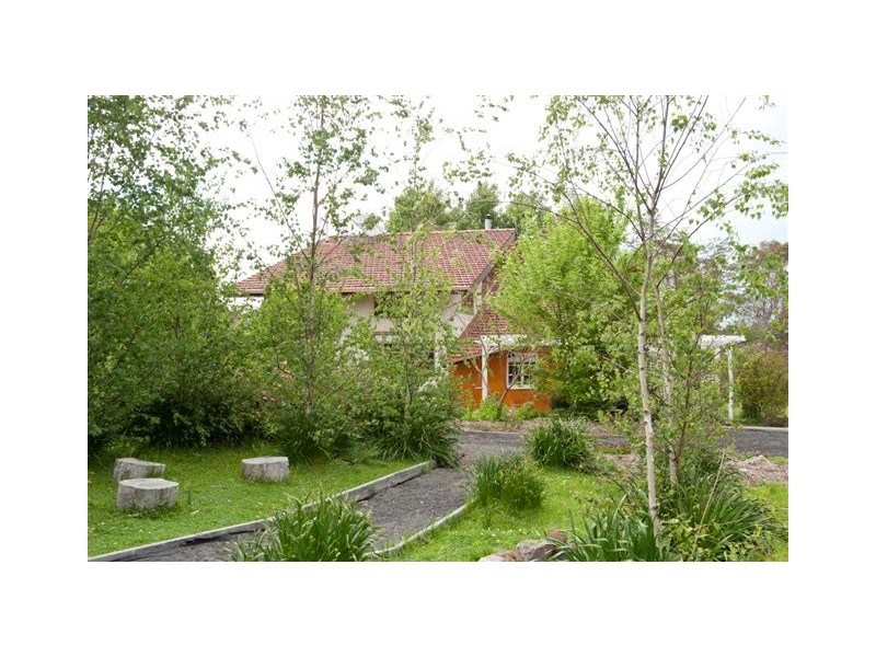 133  Milne Road, Armidale NSW 2350