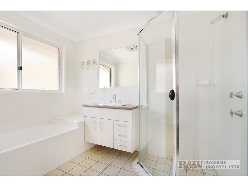 79 Ash Tree Drive, Armidale NSW 2350