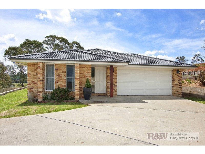 79 Ash Tree Drive, Armidale NSW 2350