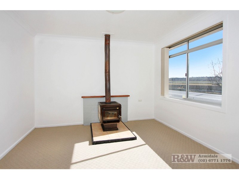 4 Barney Street, Armidale NSW 2350