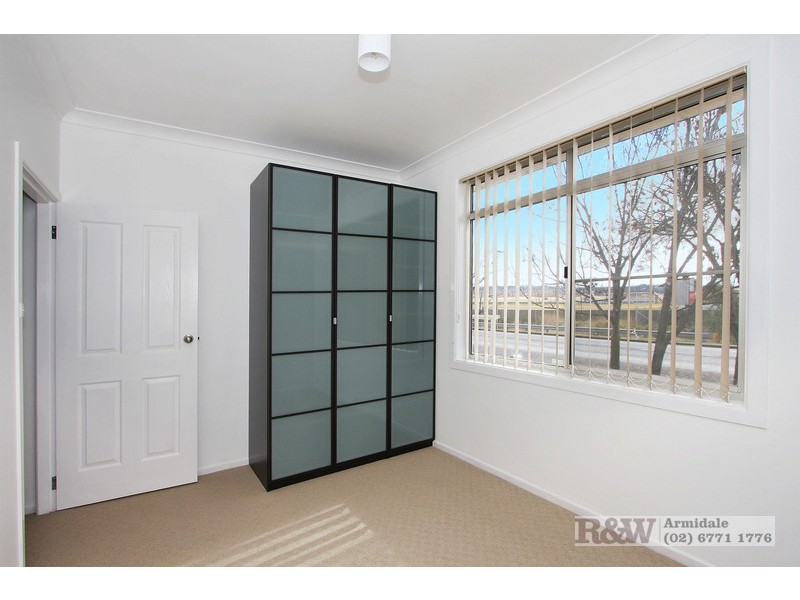 4 Barney Street, Armidale NSW 2350