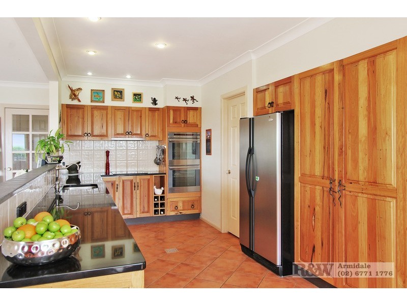 4 Karina Close, Armidale NSW 2350