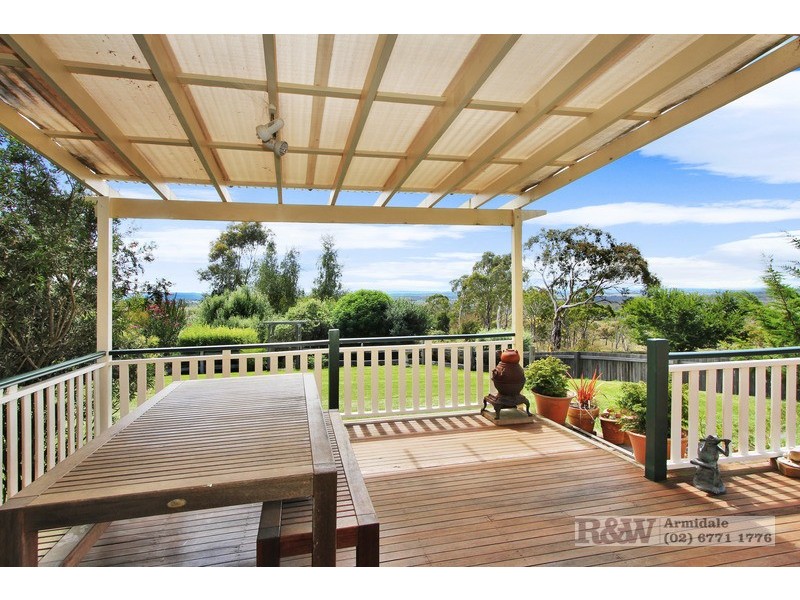 4 Karina Close, Armidale NSW 2350