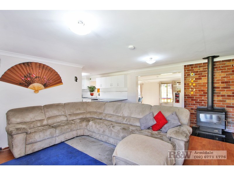 12 Panhandle Road, Uralla NSW 2358