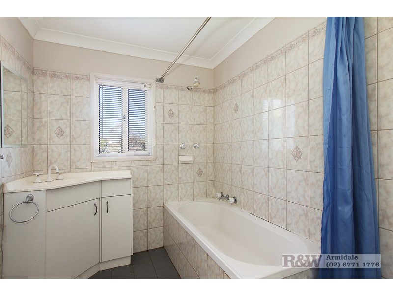 12 Panhandle Road, Uralla NSW 2358