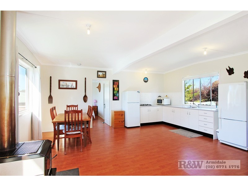 12 Panhandle Road, Uralla NSW 2358