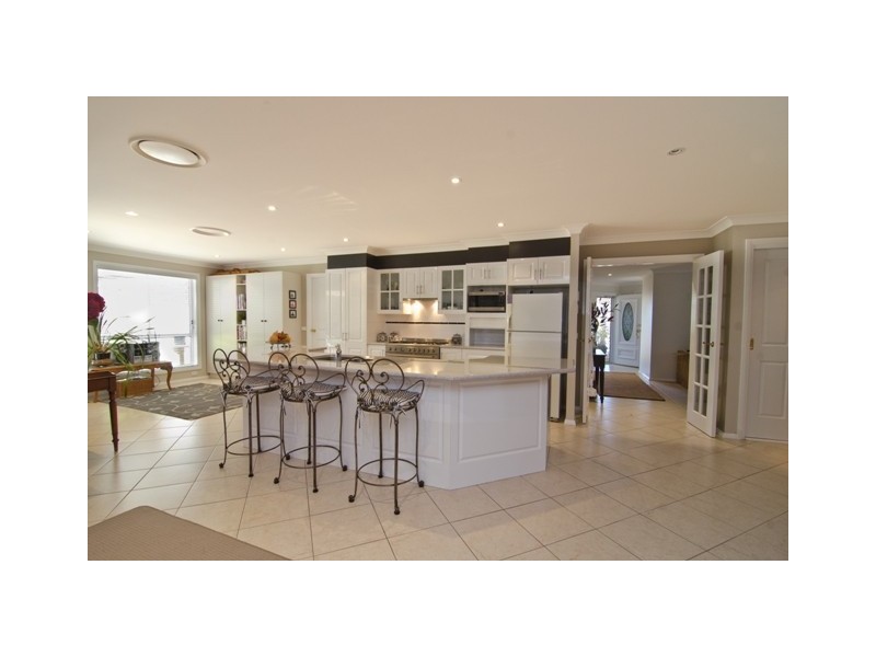 3 McCarthy Crescent, Armidale NSW 2350