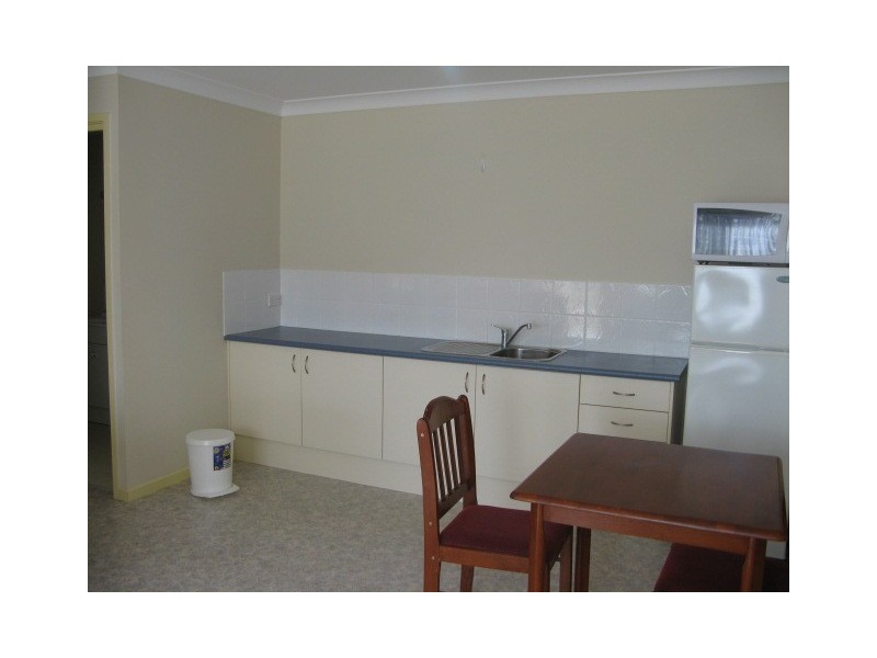 37/80 Queen Elizabeth Drive, Armidale NSW 2350